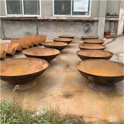 覆われたファイヤーピット